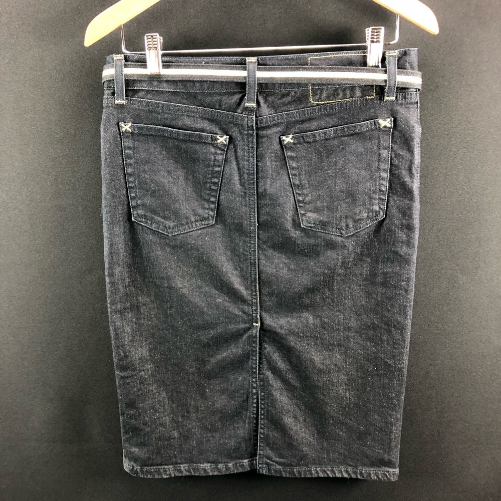 ⭐️🆕[Zara] Dark Denim Pencil skirt Gold Belt - Picture 2 of 5